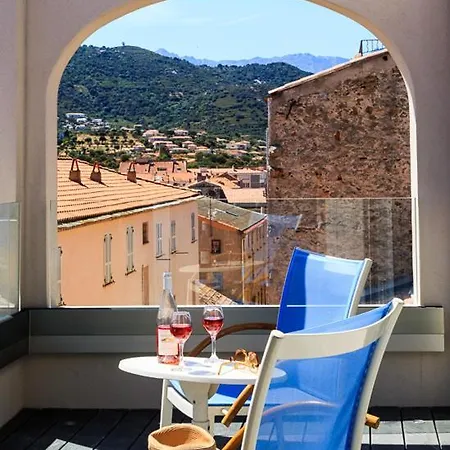 Apartman L'ile-rousse Sleeps 2 Pool Air Con Wifi LʼÎle-Rousse